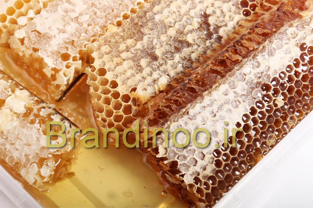 عسل ارگانیک ناب با موم طبیعی